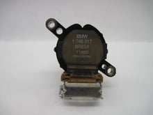 Load image into Gallery viewer, IGNITION COIL BMW 320i 850i M5 X5 Z3 Z8 1995 95 96 - 03 - 758171