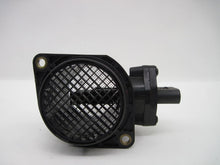 Load image into Gallery viewer, Mass Air Flow Sensor Meter MAF Q7 Beetle Golf Golf Cabriolet 00-11 - 758654