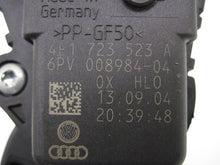 Load image into Gallery viewer, ELECTRONIC PEDAL ASSEMBLY Audi A6 2005 05 - 762876