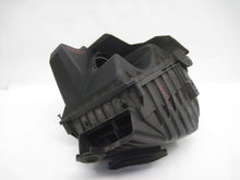 Load image into Gallery viewer, AIR CLEANER BOX Audi A4 05 06 07 08 09 - 763772