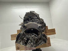 Load image into Gallery viewer, AUTOMATIC TRANSMISSION Audi A8 2005 05 - NW183197