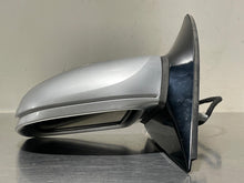 Load image into Gallery viewer, SIDE VIEW DOOR MIRROR R320 R350 R500 R63 06 07 08 09 10 Left - NW534393