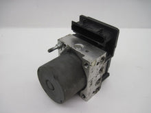 Load image into Gallery viewer, ABS PUMP Saab 9-2X Impreza 2005 05 manual - 769836