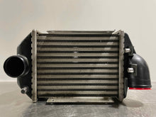Load image into Gallery viewer, INTERCOOLER Audi A6 S4 2000 00 2001 01 2.7 Left - NW106211