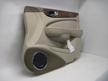 Load image into Gallery viewer, FRONT INTERIOR DOOR TRIM PANEL Jaguar XJ8 2004 04 - 775126