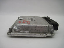 Load image into Gallery viewer, ECU ECM COMPUTER Volkswagen Jetta 2001 01 Auto AVH 2.8L - 775542