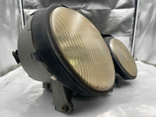 Load image into Gallery viewer, HEADLIGHT LAMP ASSEMBLY E320 E430 E500 E55 00 01 02 03 Right - NW103311