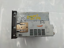 Load image into Gallery viewer, Radio SAAB 9-5 2004 - NW139595
