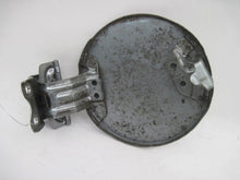 Load image into Gallery viewer, GAS FUEL FILLER LID DOOR Toyota Yaris 2007 07 - 778163