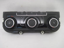Load image into Gallery viewer, Temp Climate AC Heater Control Jetta Golf CC 2011 11 2012 12 13 14 - 779388