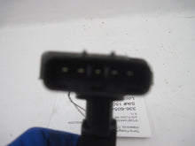 Load image into Gallery viewer, Mass Air Flow Sensor Meter MAF Sequoia Tundra 00 01 02 03 04 - 779731