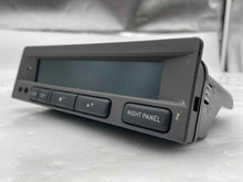 Load image into Gallery viewer, INFO GPS SCREEN Saab 9-5 2002 02 - NW105860
