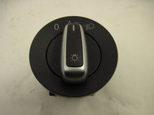 Load image into Gallery viewer, Headlight Switch Volkswagen Passat 2013 13 - 783817