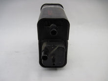 Load image into Gallery viewer, FUEL VAPOR CANISTER Volvo S80 2007 07 - 786041