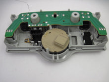 Load image into Gallery viewer, Console Volkswagen Passat 2004 04 - 786902