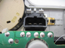 Load image into Gallery viewer, Console Volkswagen Passat 2004 04 - 786902