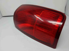 Load image into Gallery viewer, OUTER TAIL LIGHT LAMP Navigator 1998 98 1999 99 2000 00 Right - NW179899