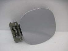 Load image into Gallery viewer, Fuel Filler Door Honda Pilot 2004 04 - 793207