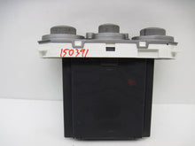 Load image into Gallery viewer, TEMPERATURE CONTROLS Mitsubishi Endeavor 2004 04 2005 05 - 793927