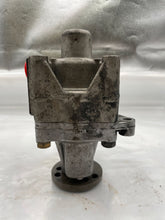 Load image into Gallery viewer, Power Steering Pump MERCEDES 400 1993 - NW518985