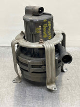 Load image into Gallery viewer, AIR INJECTION PUMP SMOG BMW 525i 528i 530i 1997 97 98 99 00 01 02 03 - NW8056