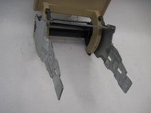 Load image into Gallery viewer, Console Lid Vokswagen Passat 2007 07 - 798366