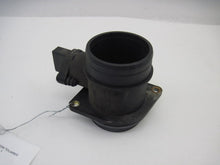 Load image into Gallery viewer, Mass Air Flow Sensor Meter MAF Q7 Beetle Golf Golf Cabriolet 00-11 - 805415