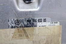 Load image into Gallery viewer, ECU ECM COMPUTER Volkswagen Beetle 2005 05 1.8L Auto - 809783
