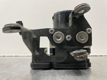 Load image into Gallery viewer, ABS ANTI-LOCK BRAKE PUMP Volvo S80 2007 07 - NW2952