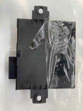 Load image into Gallery viewer, Computer Mercedes-Benz SL500 2005 - NW35741