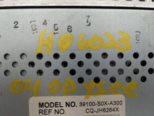 Load image into Gallery viewer, RADIO Honda Odyssey 2003 03 2004 04 AM FM CD - NW137716