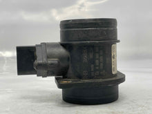 Load image into Gallery viewer, Mass Air Flow Sensor Meter MAF Beetle Golf Golf Cabriolet 98-01 - NW5629