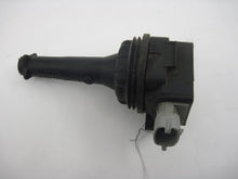 Load image into Gallery viewer, IGNITION COIL Volvo V70 V40 04 05 06 07 08 - 815745