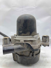 Load image into Gallery viewer, AIR INJECTION PUMP SMOG Cayenne 2003 03 2004 04 2005 05 2006 06 Left - NW8252