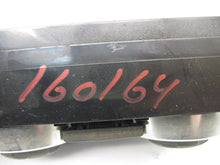 Load image into Gallery viewer, FRONT TEMPERATURE CONTROLS Land Rover LR2 1960-2011 - 821093