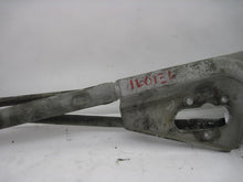 Load image into Gallery viewer, WINDSHIELD WIPER TRANSMISSION Infiniti M35 2006 06 - 822109