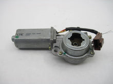 Load image into Gallery viewer, SUN ROOF MOTOR 2001 01 Honda Accord - 822402