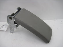 Load image into Gallery viewer, Console Lid Vokswagen Passat 2007 07 - 822682