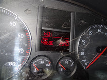 Load image into Gallery viewer, SPEEDOMETER CLUSTER Volkswagen Jetta 2006 06 - NW162165