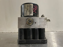 Load image into Gallery viewer, ABS PUMP Volvo V70 S70 V40 05 06 07 - NW2843