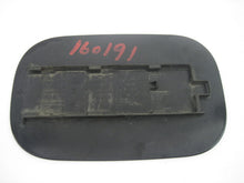 Load image into Gallery viewer, Fuel Filler Door Land Rover LR3 2005 05 - 825320