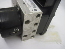 Load image into Gallery viewer, ABS ANTI-LOCK BRAKE PUMP Nissan Pathfinder 05 06 07 08 - 827609