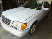 Load image into Gallery viewer, GRILL 300D 300E 400SE 400SEL 1992 92 1993 93 1994 94 - NW98571