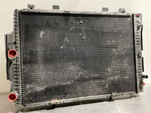 Load image into Gallery viewer, RADIATOR 300SE S320 1992 92 1993 93 1994 94 - NW132449