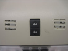 Load image into Gallery viewer, Console Land Rover LR3 2006 06 - 830204