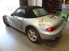 Load image into Gallery viewer, WHEEL RIM M Coupe M Roadster Z3 96-02 16x7 - NW198351