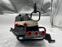 Load image into Gallery viewer, AIR RIDE COMPRESSOR E350 E550 CLS500 CLS55 CLS550 CLS63 E280 00-11 - NW8373
