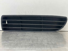 Load image into Gallery viewer, GRILLE Audi A4 S4 1996 96 1997 97 1998 98 1999 99 Left - NW98010