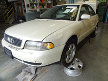 Load image into Gallery viewer, GRILLE Audi A4 S4 1996 96 1997 97 1998 98 1999 99 Left - NW98010