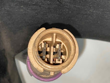 Load image into Gallery viewer, RADIATOR FAN ASSEMBLY Passat 2001 01 02 03 04 05 - NW63637